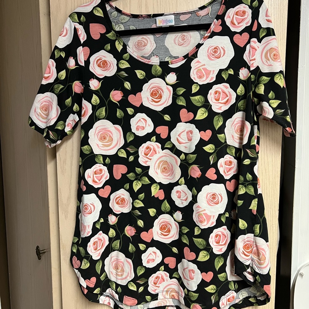 LuLaRoe Classic T Roses